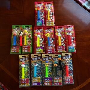 Lot of 15 Vintage Looney Tunes PEZ Candy Dispensers